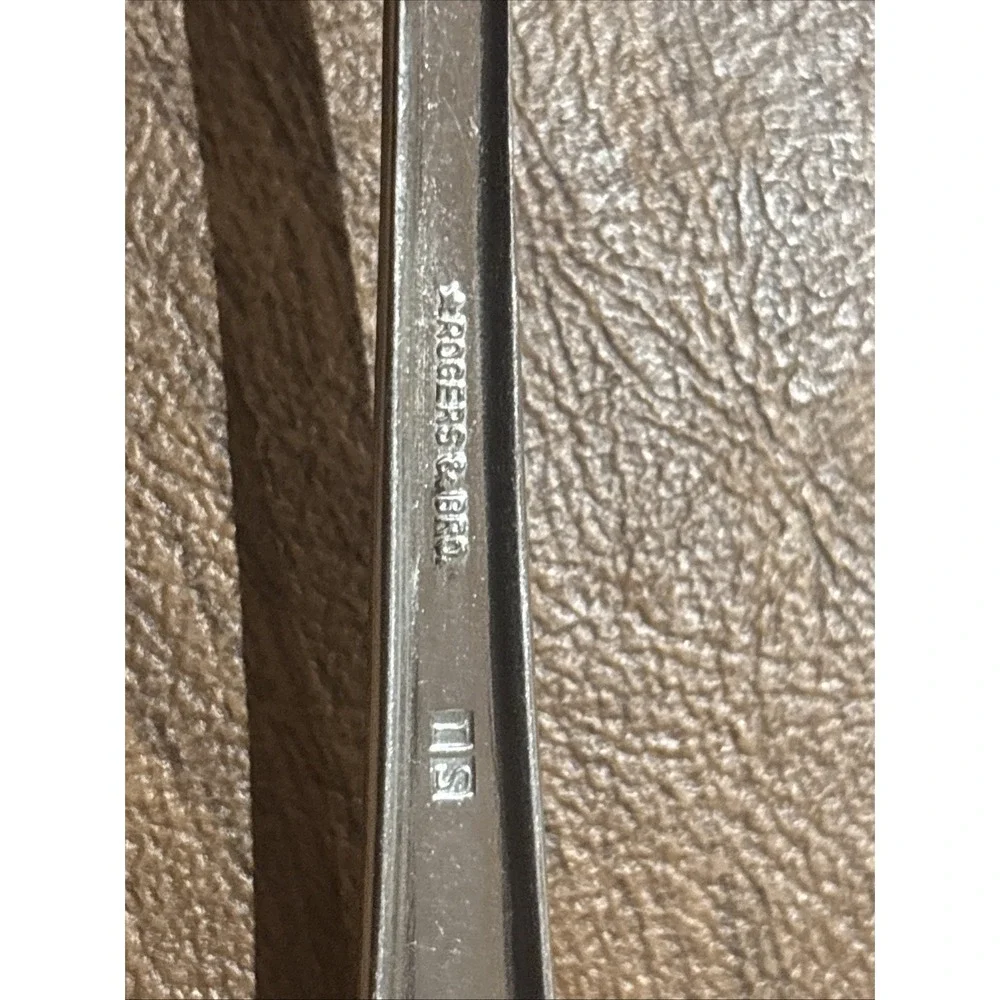 Rogers Bro STARLITE Pattern Reinforced Plate IS Flatware 1950's - 64 Pcs.